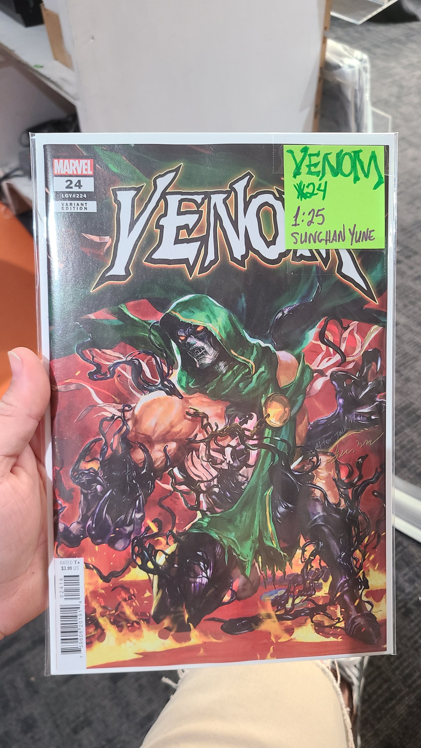 VENOM #24 1:25 BY SUNGHAN YUNE