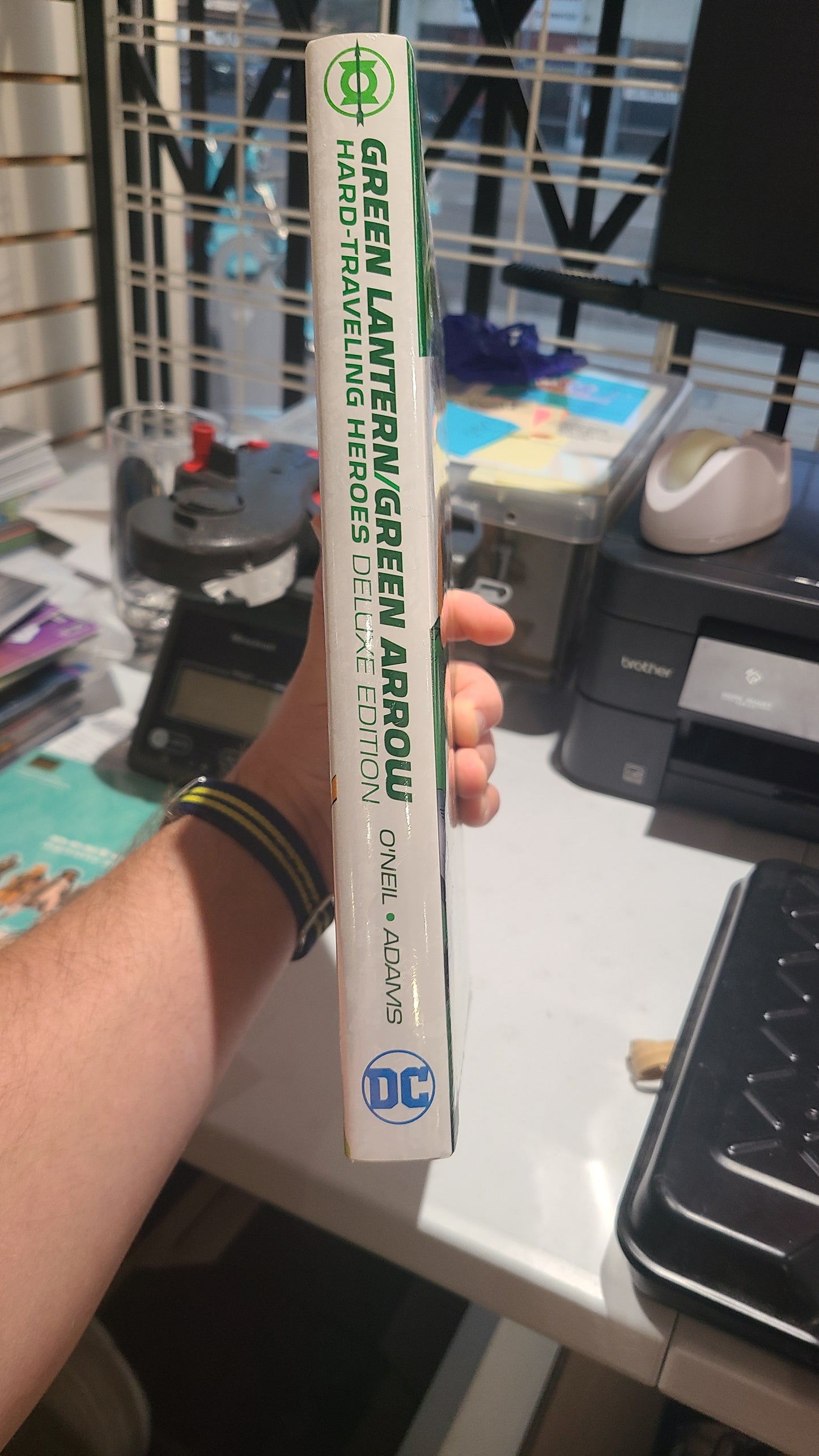 Green Lantern Green Arrow Hard-Traveling Heroes Deluxe Edition Hardcover