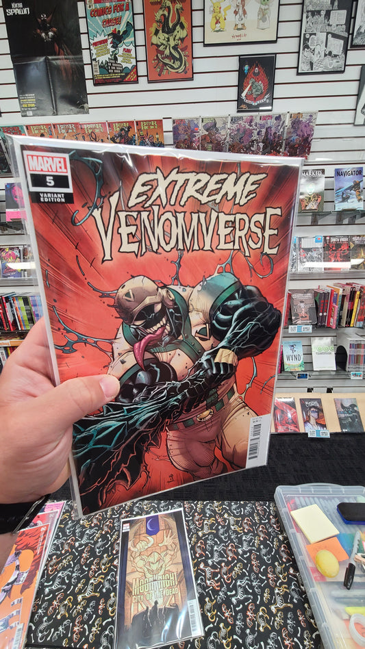 EXTREME VENOMVERSE #5 1:25 BY NICK BRADSHAW