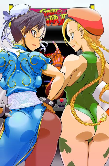 STREET FIGHTER MASTERS: CAMMY VS CHUN LI #1 1:5 by MONDO